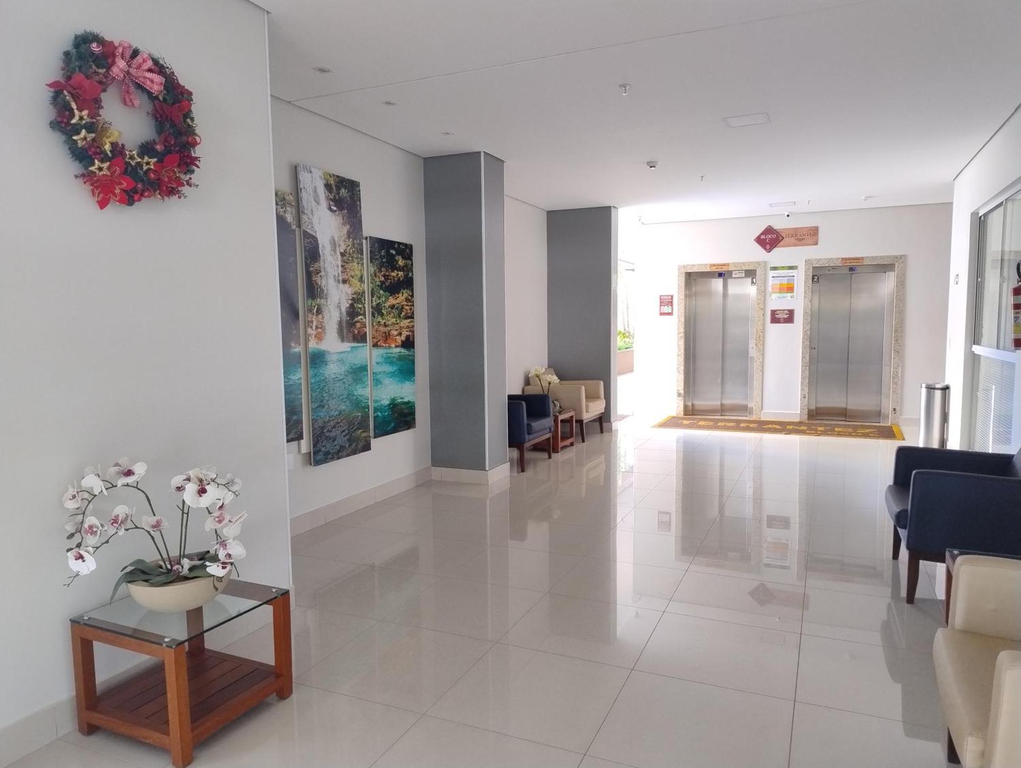 Casa Da Madeira Caldas Novas - Achei Ferias - Com Roupa De Cama Luaran gambar