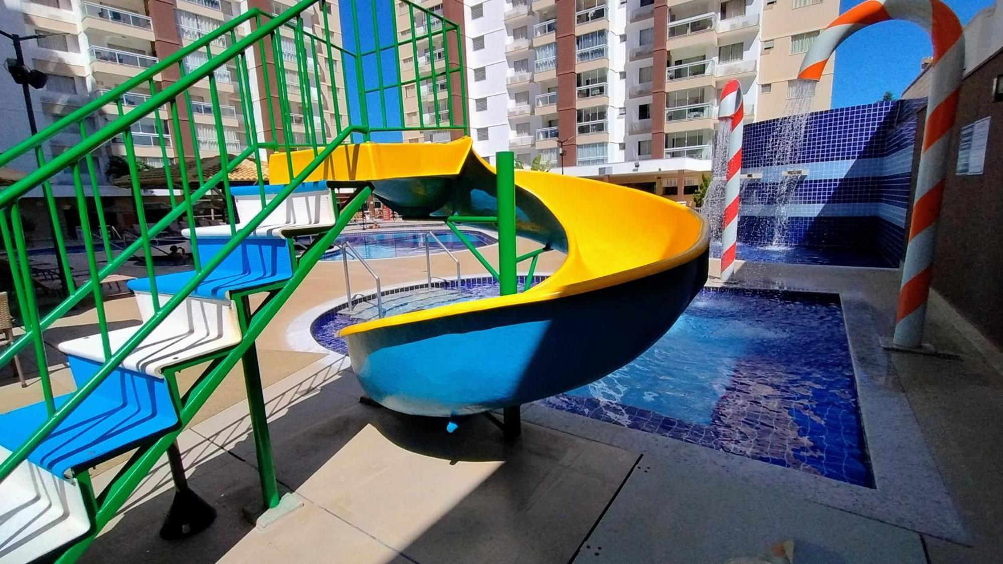 Casa Da Madeira Caldas Novas - Achei Ferias - Com Roupa De Cama Luaran gambar